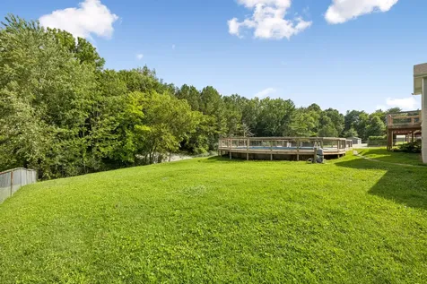 1990 Waywick Drive Clarksville TN 37043