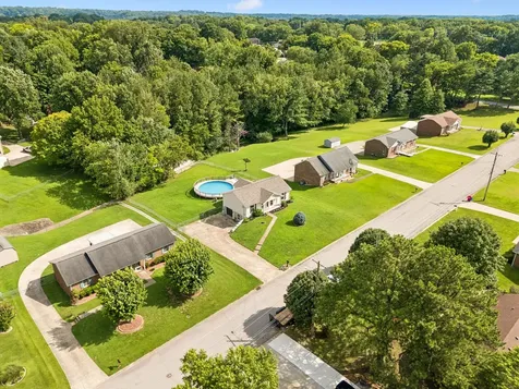 1990 Waywick Drive Clarksville TN 37043
