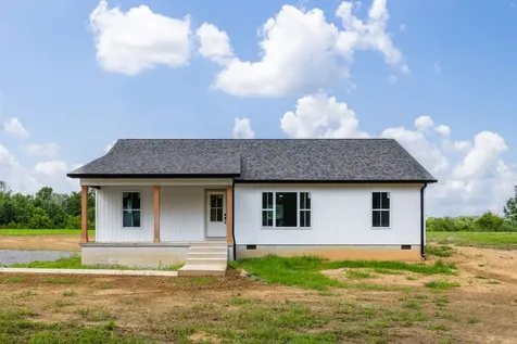 339 Oakmere Lane Lafayette TN 37083