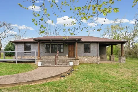 549 Swan Avenue Hohenwald TN 38462