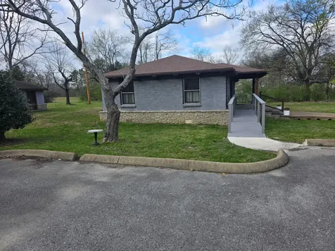 549 Swan Avenue Hohenwald TN 38462