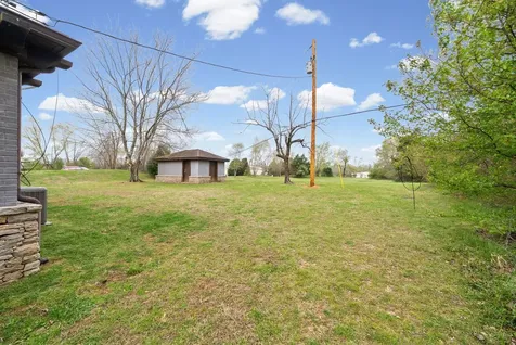 549 Swan Avenue Hohenwald TN 38462