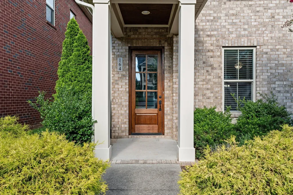 164 Ashcrest Point Hendersonville TN 37075