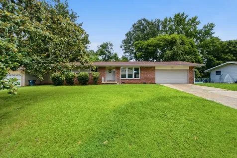 4727 Briarwood Drive Chattanooga TN 37416