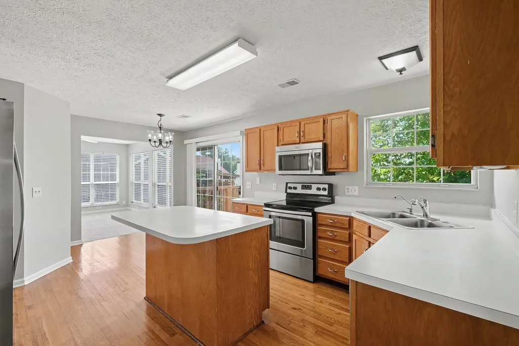 104 Deer Ridge Lane Hendersonville TN 37075