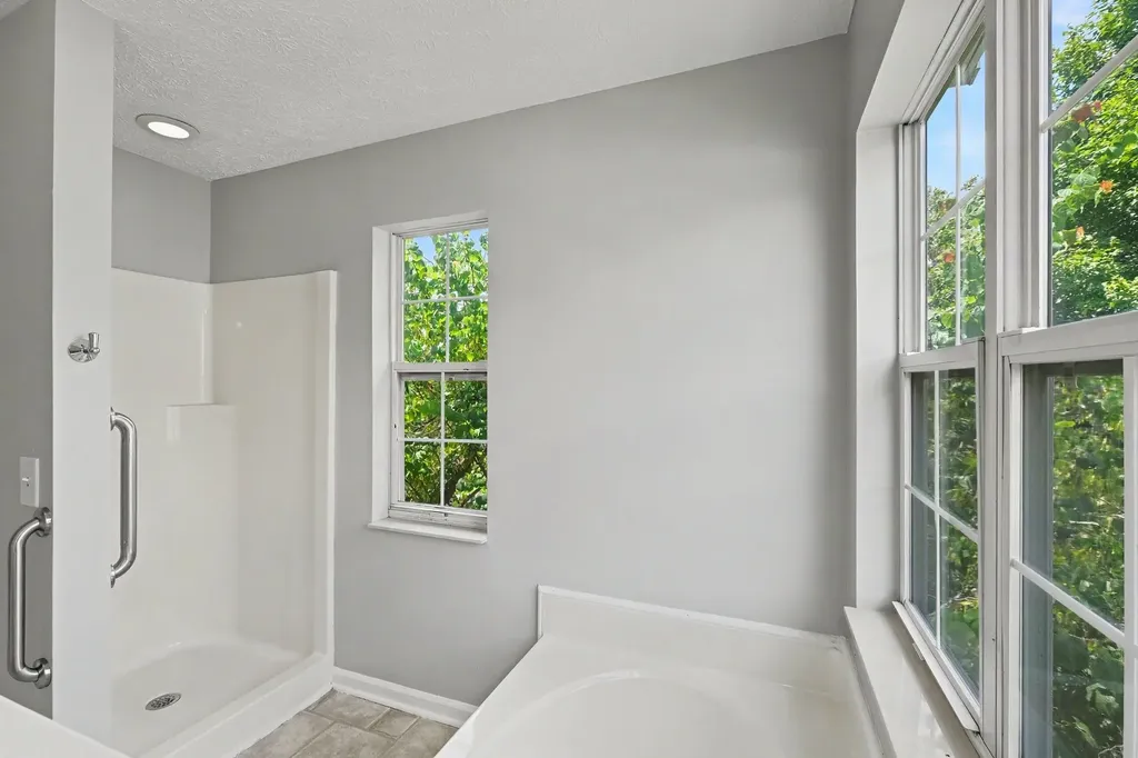 104 Deer Ridge Lane Hendersonville TN 37075