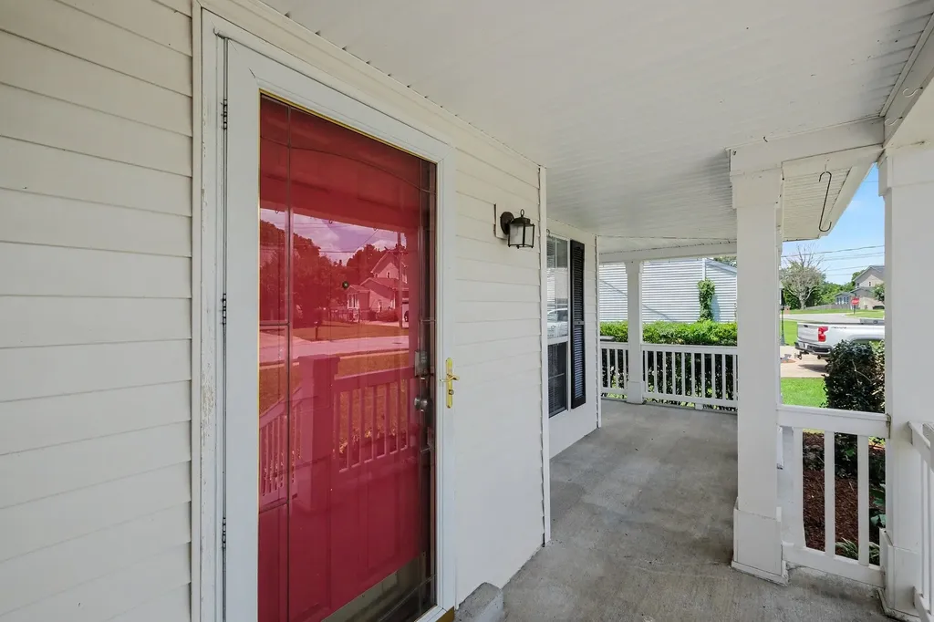 104 Deer Ridge Lane Hendersonville TN 37075