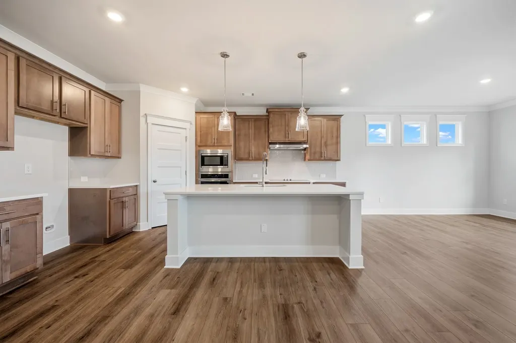 180 Yuma Lane White House TN 37188