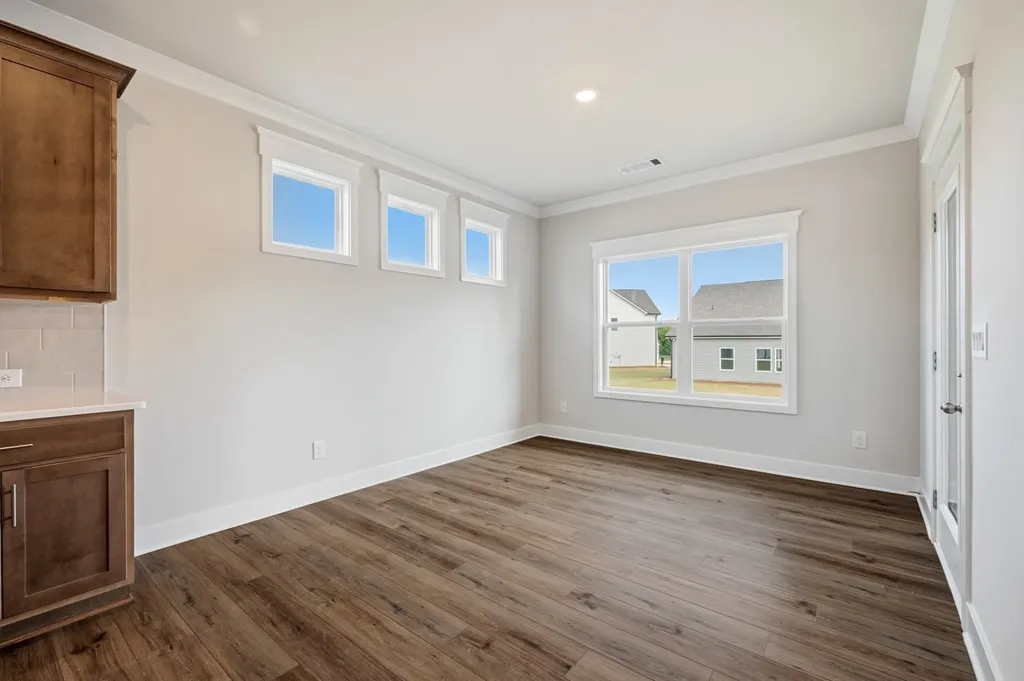 180 Yuma Lane White House TN 37188