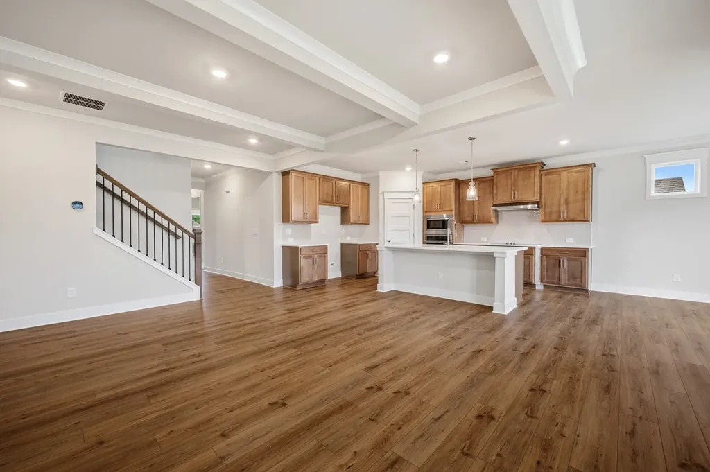 180 Yuma Lane White House TN 37188