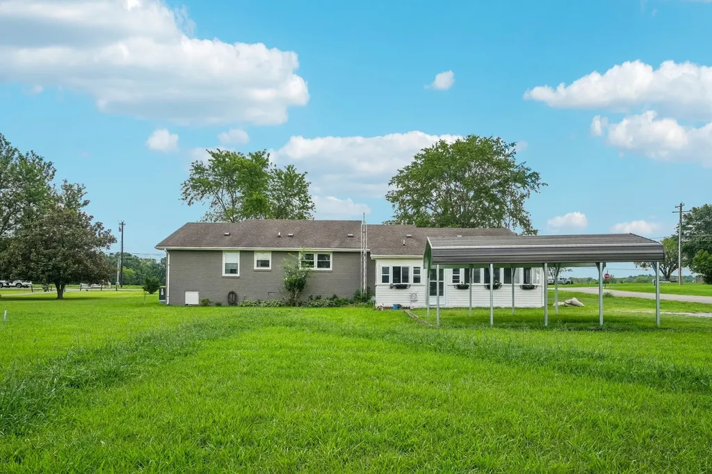 1220 Rome Pike Lebanon TN 37087