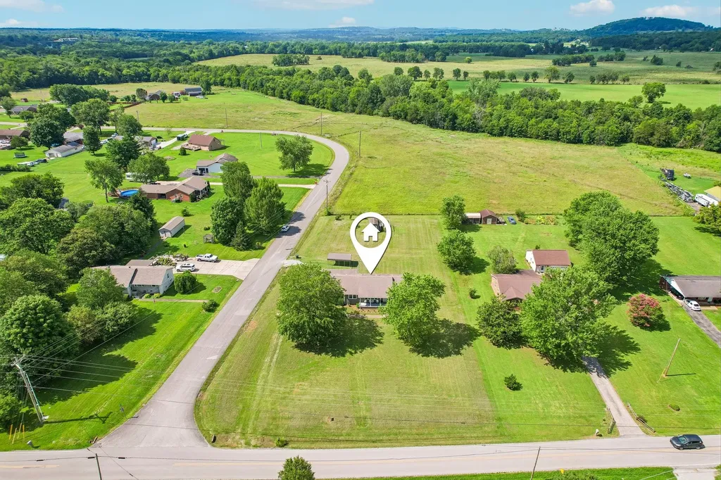 1220 Rome Pike Lebanon TN 37087