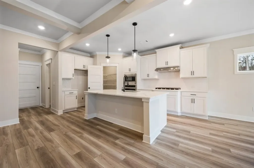 184 Yuma Lane White House TN 37188