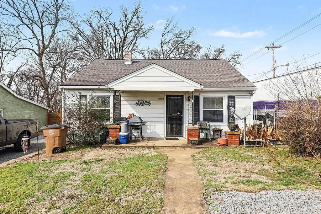 2013 Manchester Avenue Nashville TN 37218