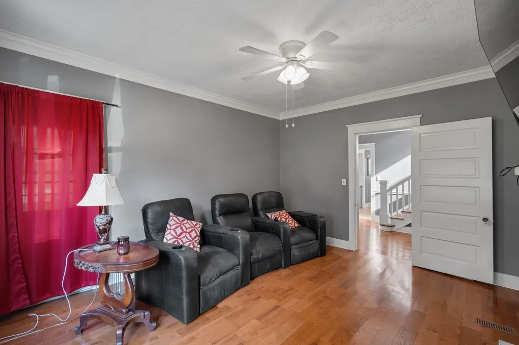 4525 Highway 231, S Castalian Springs TN 37031