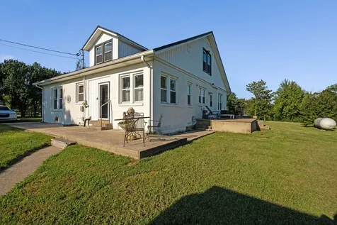 4525 Highway 231, S Castalian Springs TN 37031