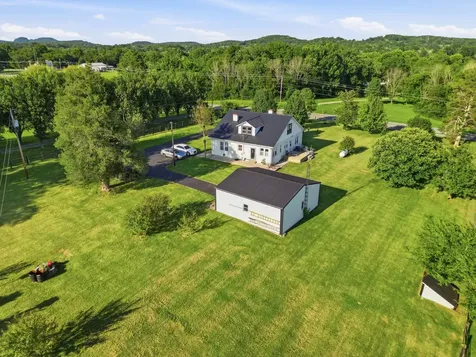 4525 Highway 231, S Castalian Springs TN 37031