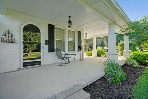 4525 Highway 231, S Castalian Springs TN 37031