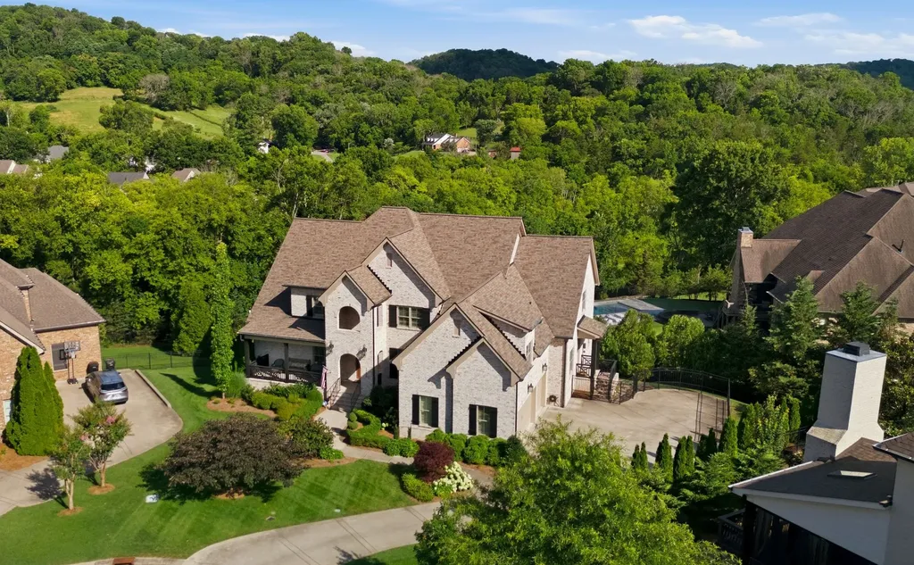 2205 Stardust Court Franklin TN 37069