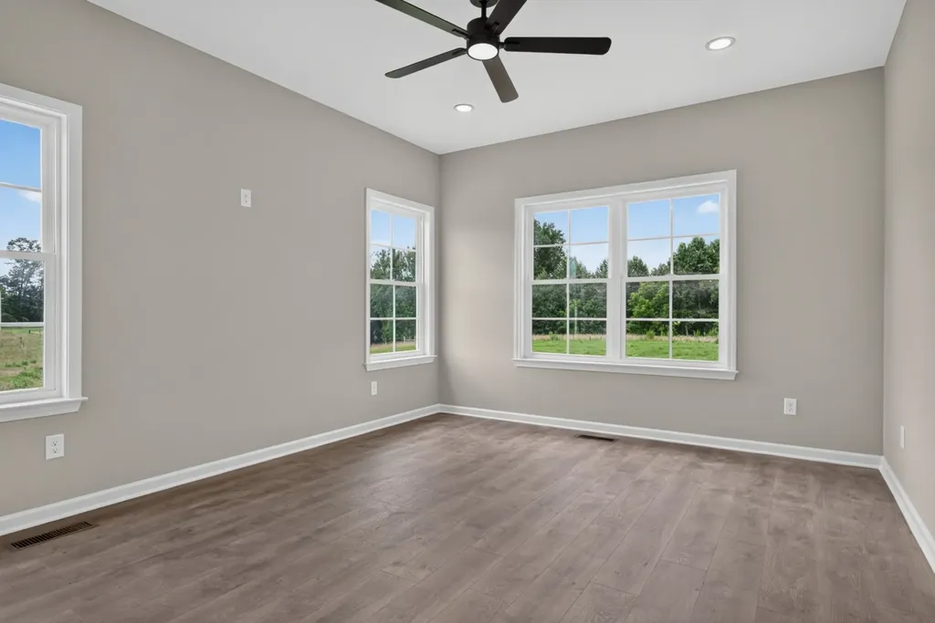 668 Jefferson Road Smithville TN 37166