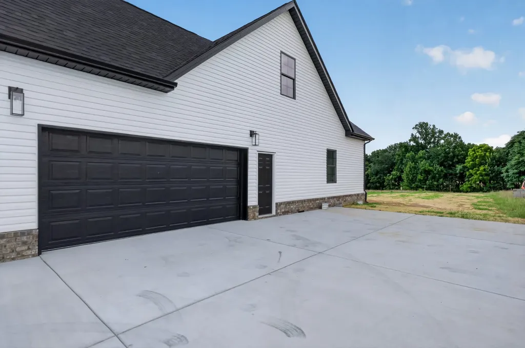 650 Jefferson Road Smithville TN 37166