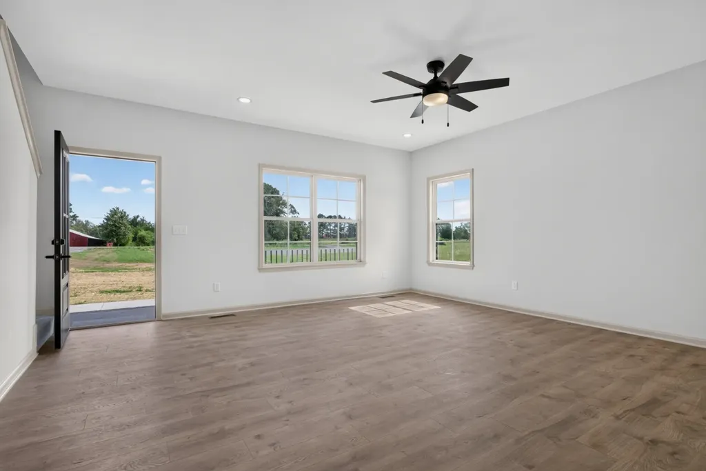 650 Jefferson Road Smithville TN 37166