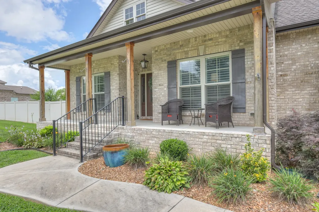 197 Bluegrass Road Manchester TN 37355