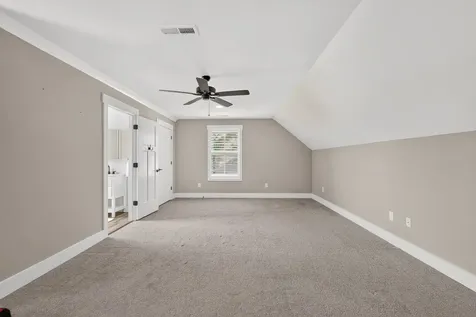 197 Bluegrass Road Manchester TN 37355