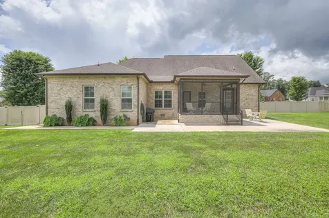 197 Bluegrass Road Manchester TN 37355