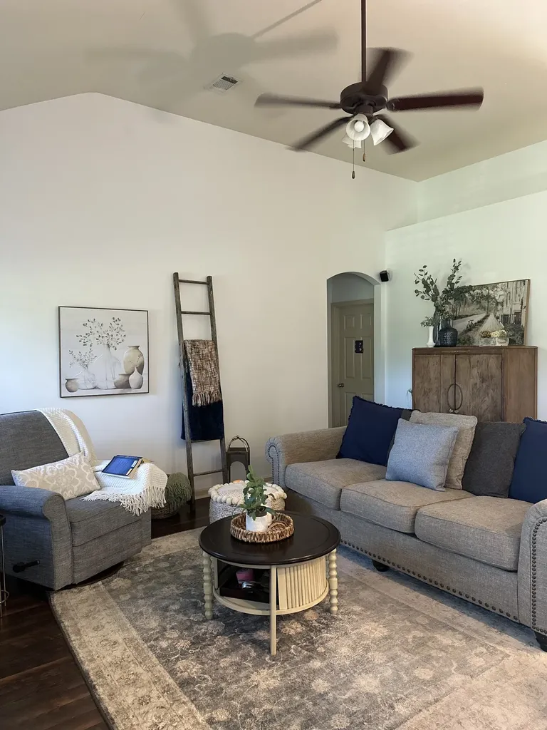 4237 Longfellow Drive Nashville TN 37214