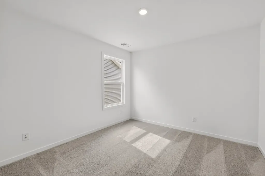 241 Hampshire Way White House TN 37188