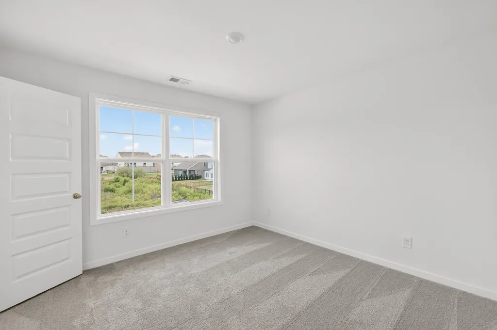 241 Hampshire Way White House TN 37188