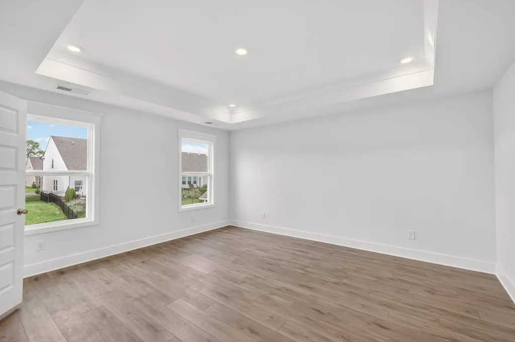 241 Hampshire Way White House TN 37188