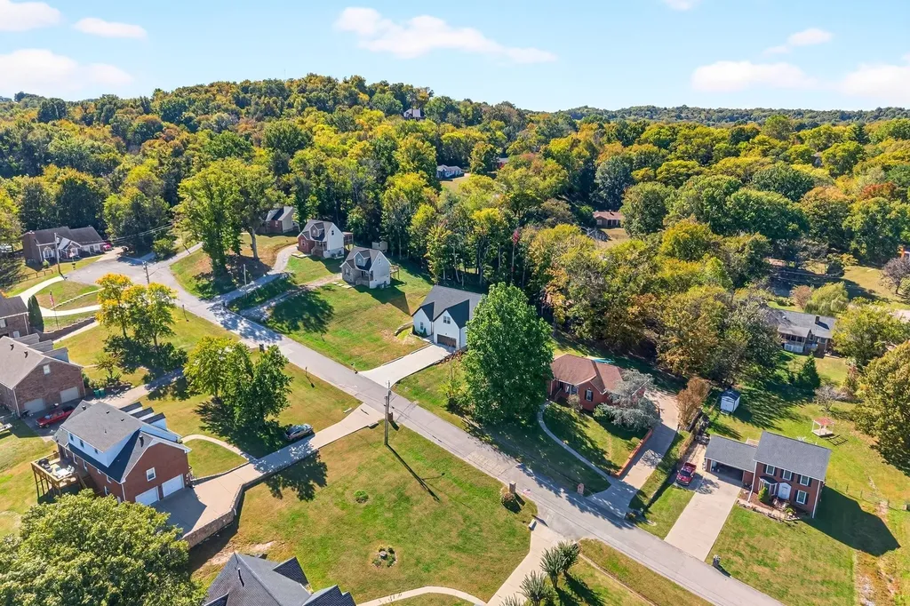 486 David Avenue Lewisburg TN 37091