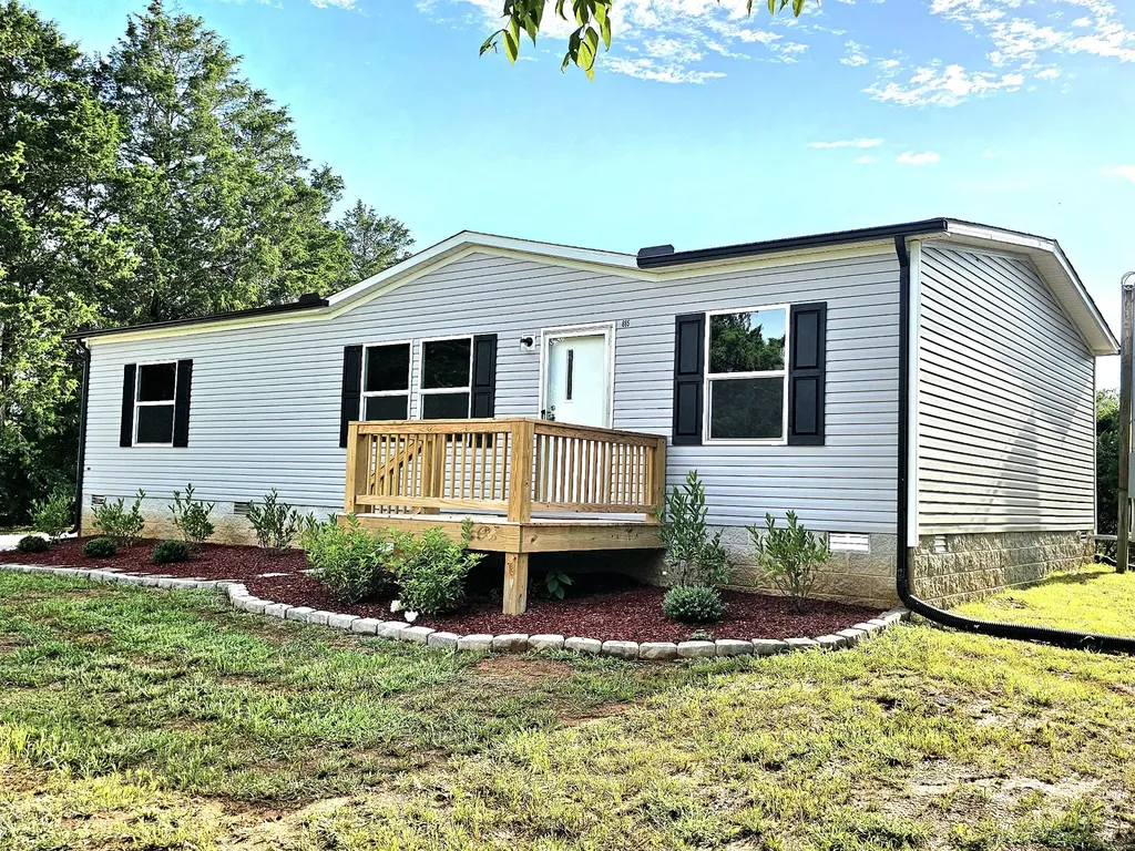 885 Junior Witt Road Rock Island TN 38581