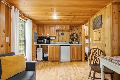 11830 U.s. 41 Monteagle TN 37356