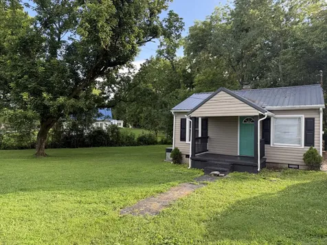 708 S Franklin Street Tullahoma TN 37388