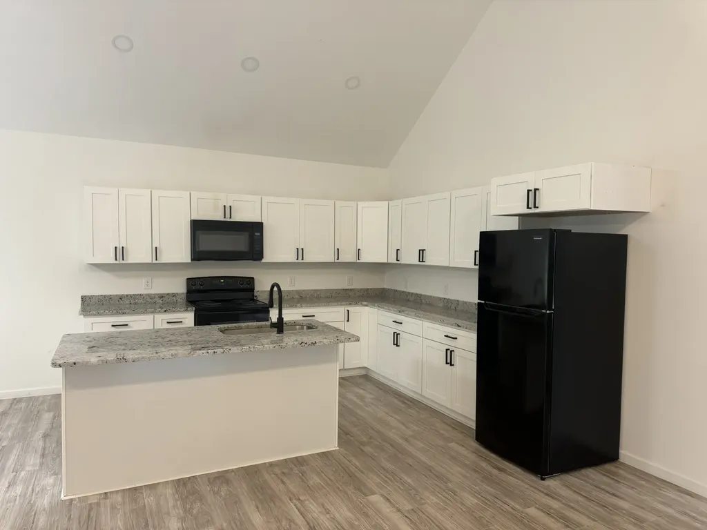 2065 Collier Road Lewisburg TN 37091
