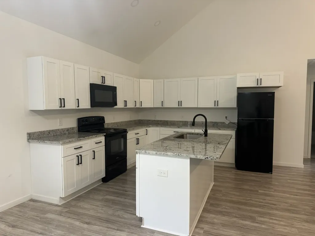 2065 Collier Road Lewisburg TN 37091