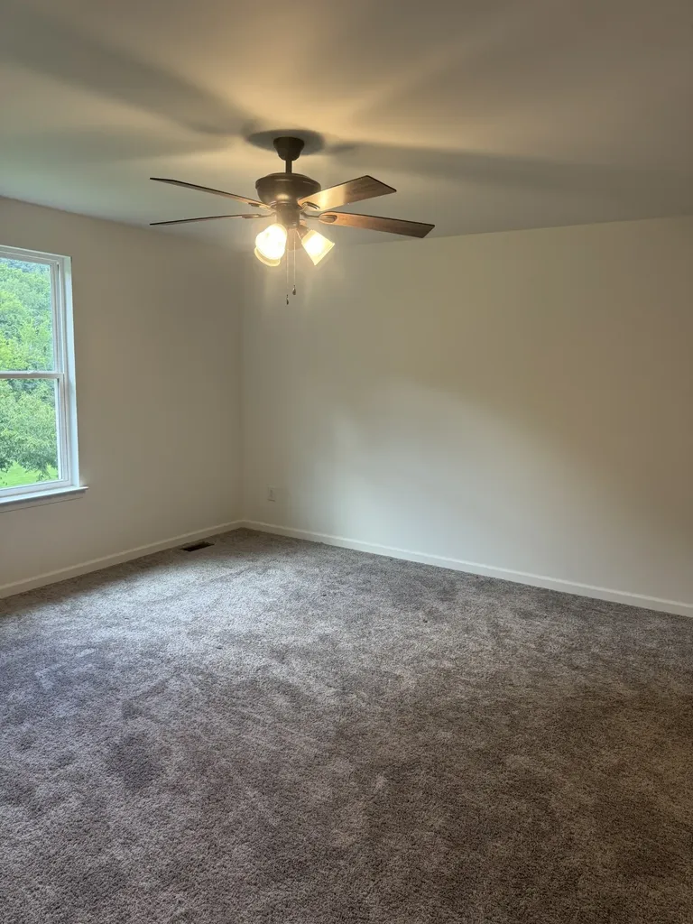 2065 Collier Road Lewisburg TN 37091