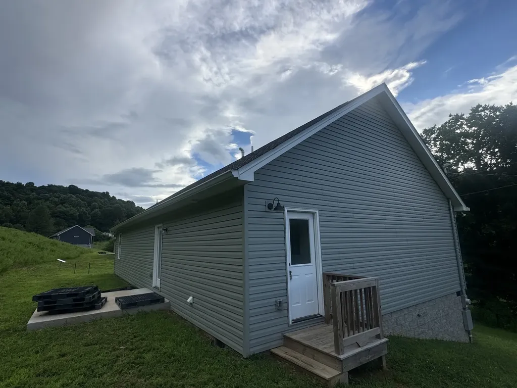 2065 Collier Road Lewisburg TN 37091