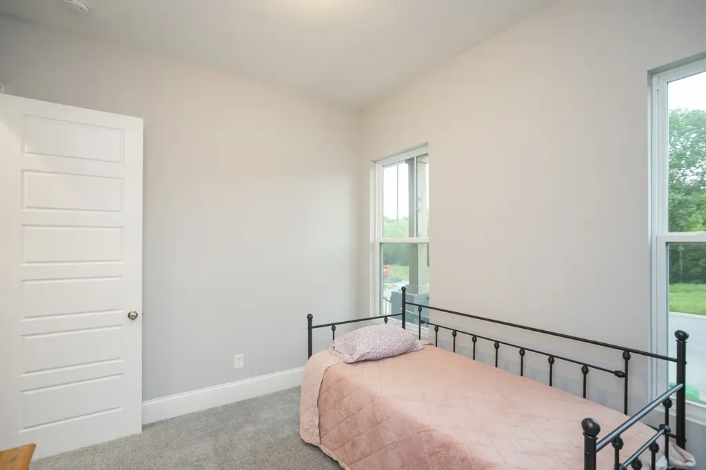 244 Sounder Circle La Vergne TN 37086