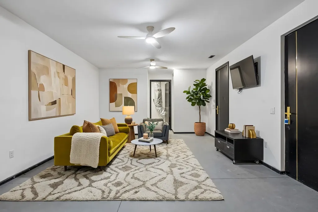 5824 Woodland Hills Drive Nashville TN 37211