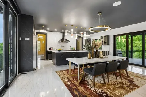 5824 Woodland Hills Drive Nashville TN 37211