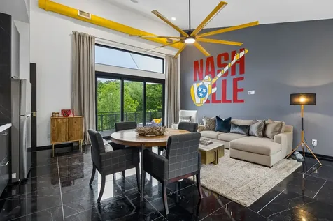 5824 Woodland Hills Drive Nashville TN 37211
