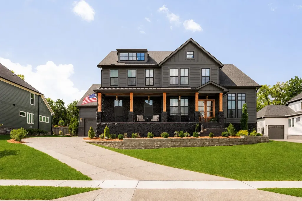 3392 Sarah Bee Lane Thompsons Station TN 37179