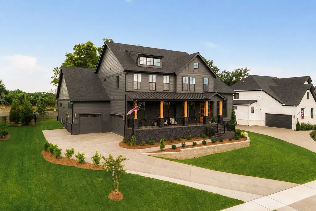 3392 Sarah Bee Lane Thompsons Station TN 37179