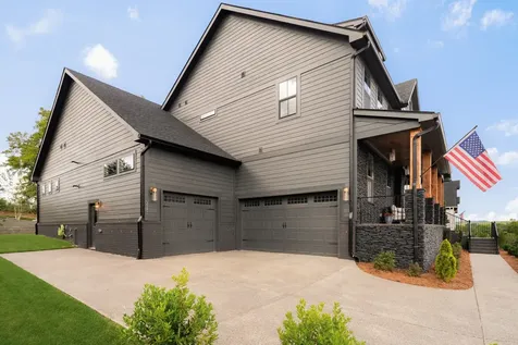 3392 Sarah Bee Lane Thompsons Station TN 37179