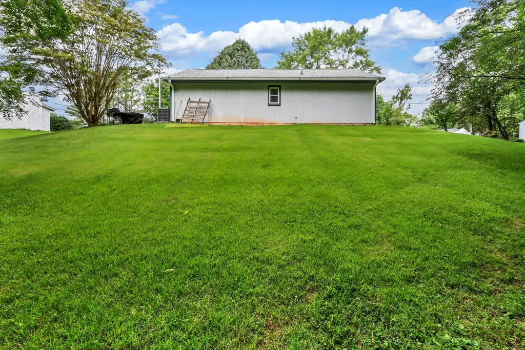 263 Edmondson Ferry Road Clarksville TN 37040