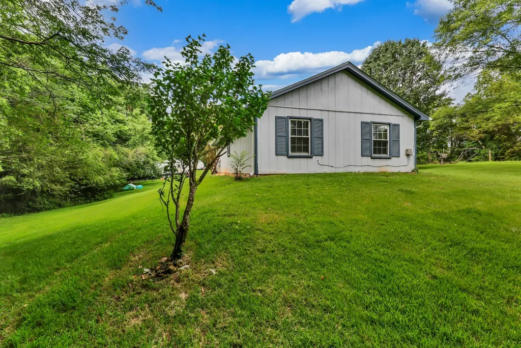 263 Edmondson Ferry Road Clarksville TN 37040